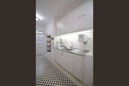 Apartamento para alugar com 120m², 2 quartos e 1 vaga Apartamento para alugar com 120m², 2 quartos e 1 vagaCozinha