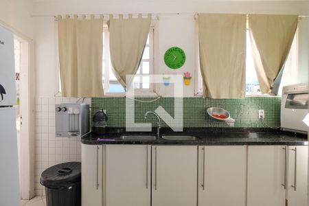 Apartamento à venda com 170m², 4 quartos e sem vagaCozinha