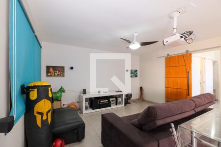 Apartamento à venda com 170m², 4 quartos e sem vagaSala