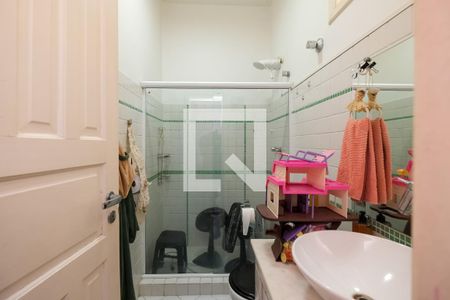 Apartamento à venda com 170m², 4 quartos e sem vagaBanheiro da Suíte 1