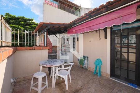 Apartamento à venda com 170m², 4 quartos e sem vagaQuintal