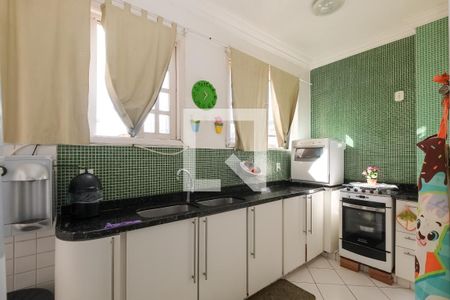 Apartamento à venda com 170m², 4 quartos e sem vagaCozinha