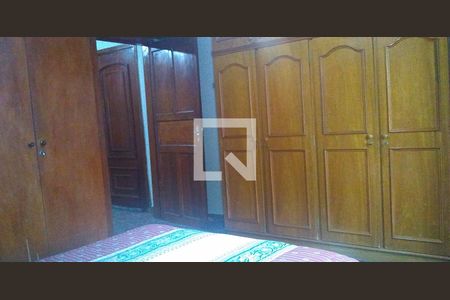 Casa à venda com 120m², 2 quartos e 1 vaga Casa à venda com 120m², 2 quartos e 1 vagaQuarto - Armários