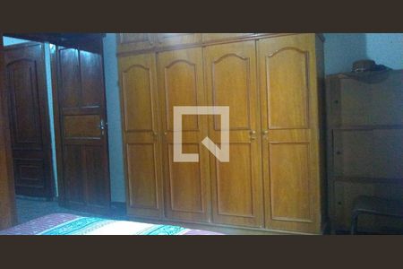 Casa à venda com 120m², 2 quartos e 1 vaga Casa à venda com 120m², 2 quartos e 1 vagaQuarto - Armários