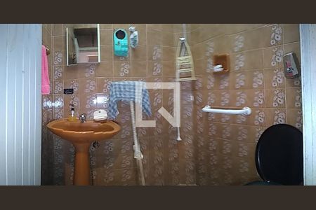 Casa à venda com 120m², 2 quartos e 1 vaga Casa à venda com 120m², 2 quartos e 1 vagaBanheiro da Suíte