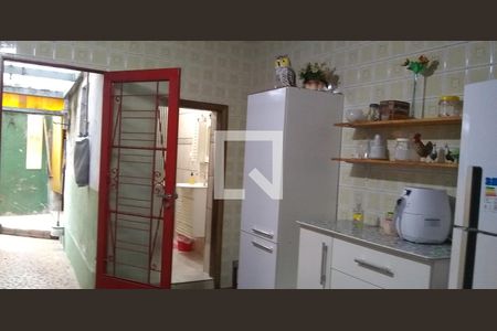 Casa à venda com 120m², 2 quartos e 1 vaga Casa à venda com 120m², 2 quartos e 1 vagaCozinha