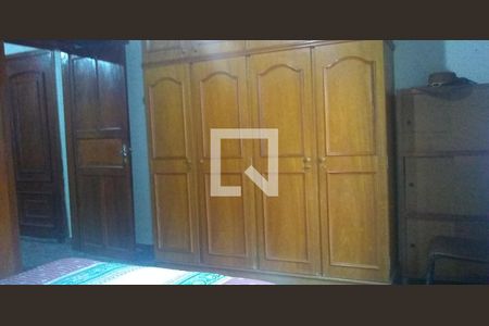 Casa à venda com 120m², 2 quartos e 1 vaga Casa à venda com 120m², 2 quartos e 1 vagaQuarto - Armários