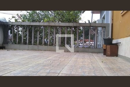 Casa à venda com 120m², 2 quartos e 1 vaga Casa à venda com 120m², 2 quartos e 1 vagaTerraço