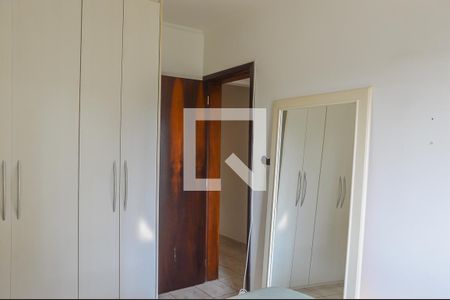 Apartamento à venda com 77m², 2 quartos e 1 vagaQuarto 2