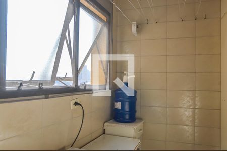 Apartamento à venda com 77m², 2 quartos e 1 vagaÁrea de Serviço