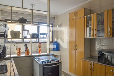 Apartamento à venda com 77m², 2 quartos e 1 vagaCozinha