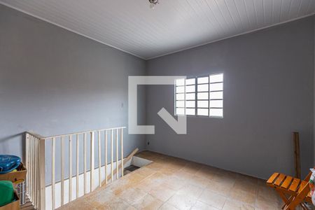 Casa à venda com 162m², 2 quartos e 3 vagas Casa à venda com 162m², 2 quartos e 3 vagasQuarto de Serviço 2 / Quarto 1 - Edícula