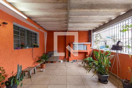 Casa à venda com 162m², 2 quartos e 3 vagas Casa à venda com 162m², 2 quartos e 3 vagasGaragem