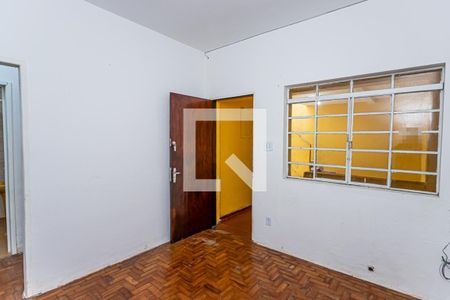 Sala de casa para alugar com 2 quartos, 90m² em Parque Peruche, São Paulo