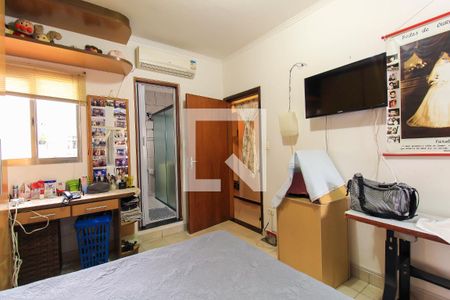 Quarto 1 - Suíte de casa de condomínio à venda com 4 quartos, 201m² em Quarta Parada, São Paulo