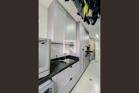 Apartamento à venda com 77m², 2 quartos e 1 vagaLavanderia