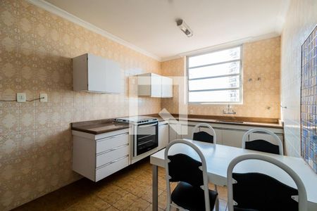 Apartamento à venda com 170m², 3 quartos e 2 vagasCozinha
