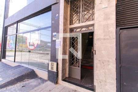 Apartamento para alugar com 90m², 2 quartos e sem vagaFachada