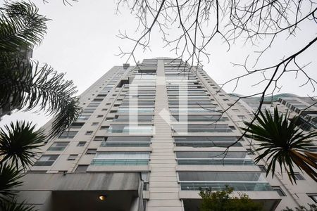 Apartamento à venda com 114m², 3 quartos e 2 vagasFachada