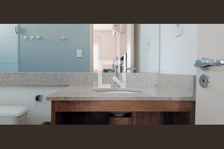 Studio à venda com 78m², 1 quarto e 1 vaga Studio à venda com 78m², 1 quarto e 1 vagaBanheiro