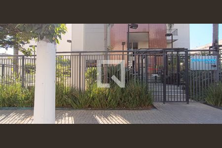 Studio à venda com 78m², 1 quarto e 1 vaga Studio à venda com 78m², 1 quarto e 1 vagaFachada