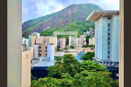 Sala vista  de apartamento à venda com 3 quartos, 95m² em Copacabana, Rio de Janeiro
