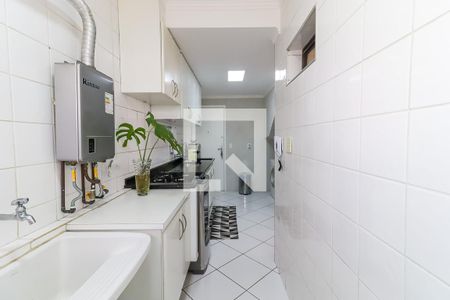 Apartamento para alugar com 100m², 2 quartos e 2 vagas Apartamento para alugar com 100m², 2 quartos e 2 vagasCozinha e Área de Serviço