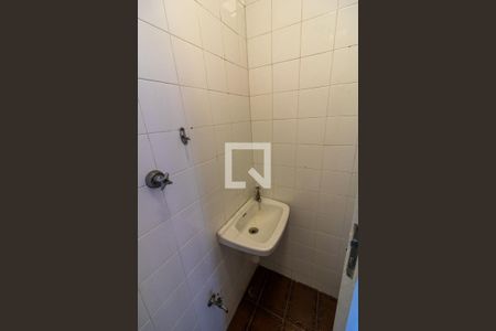 Apartamento para alugar com 142m², 4 quartos e 1 vaga Apartamento para alugar com 142m², 4 quartos e 1 vagaBanheiro Área de Serviço