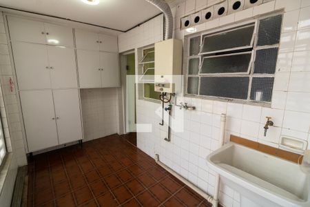 Área de Serviço de apartamento para alugar com 4 quartos, 142m² em Pinheiros, São Paulo