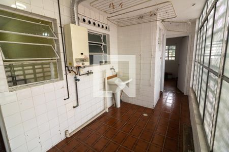 Apartamento para alugar com 142m², 4 quartos e 1 vaga Apartamento para alugar com 142m², 4 quartos e 1 vagaÁrea de Serviço
