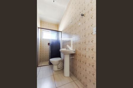 Apartamento para alugar com 90m², 2 quartos e sem vagaBanheiro