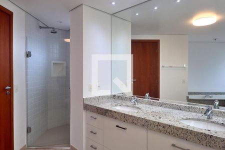Apartamento à venda com 91m², 1 quarto e 2 vagasBanheiro da Suíte