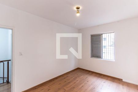 Quarto 1 de casa para alugar com 4 quartos, 120m² em Planalto Paulista, São Paulo