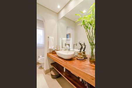 Apartamento à venda com 204m², 3 quartos e 1 vagaLavabo