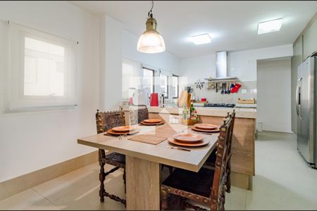 Apartamento à venda com 204m², 3 quartos e 1 vagaCozinha