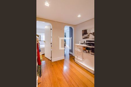 Apartamento à venda com 204m², 3 quartos e 1 vagaCorredor