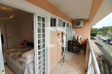Casa de condomínio à venda com 118m², 3 quartos e 1 vagaVaranda da Quarto 1