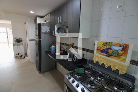 Casa de condomínio à venda com 118m², 3 quartos e 1 vagaCozinha