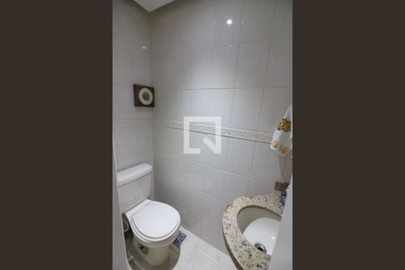 Casa de condomínio à venda com 118m², 3 quartos e 1 vagaLavabo