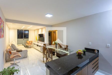 Sala de apartamento à venda com 2 quartos, 120m² em Ouro Preto, Belo Horizonte