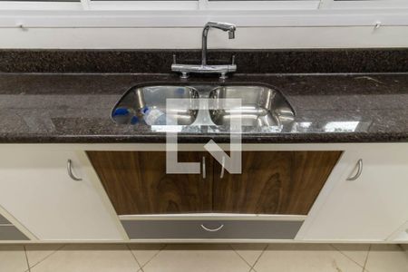 Casa à venda com 258m², 4 quartos e 2 vagasCozinha