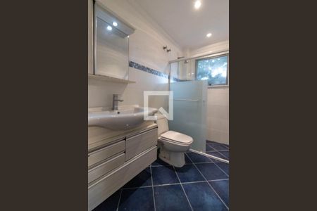 Casa à venda com 258m², 4 quartos e 2 vagasSuíte 1