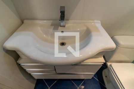 Casa à venda com 258m², 4 quartos e 2 vagasSuíte 1