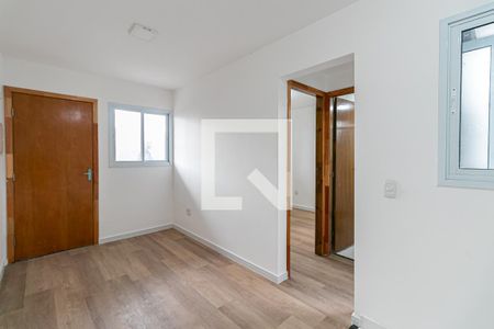 Sala/Cozinha de apartamento para alugar com 1 quarto, 32m² em Vila Esperança, São Paulo