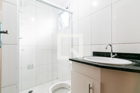 Banheiro de apartamento para alugar com 1 quarto, 32m² em Vila Esperança, São Paulo