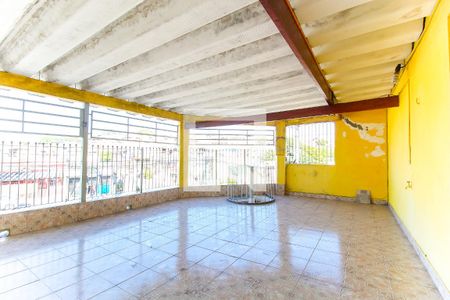 Casa à venda com 180m², 3 quartos e 2 vagas Casa à venda com 180m², 3 quartos e 2 vagasVaranda do Quarto 2