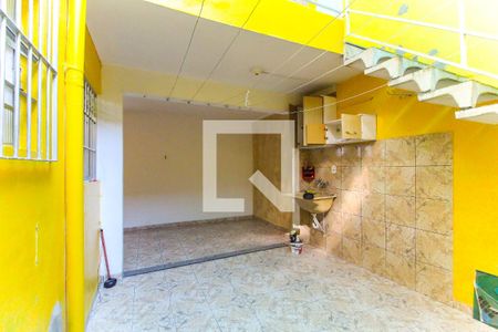 Casa à venda com 180m², 3 quartos e 2 vagas Casa à venda com 180m², 3 quartos e 2 vagasÁrea de Serviço