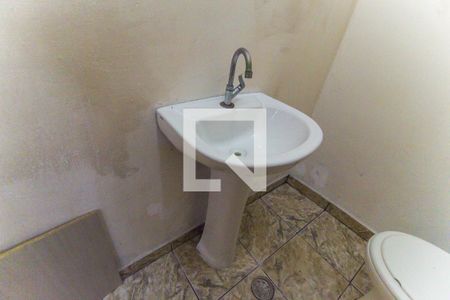 Casa à venda com 180m², 3 quartos e 2 vagas Casa à venda com 180m², 3 quartos e 2 vagasLavabo