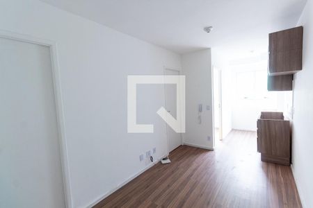 Sala/Cozinha de apartamento à venda com 2 quartos, 40m² em Vila Ré, São Paulo