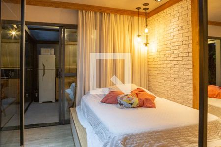 Sala e Quarto de apartamento à venda com 1 quarto, 48m² em Vila Pompéia, São Paulo